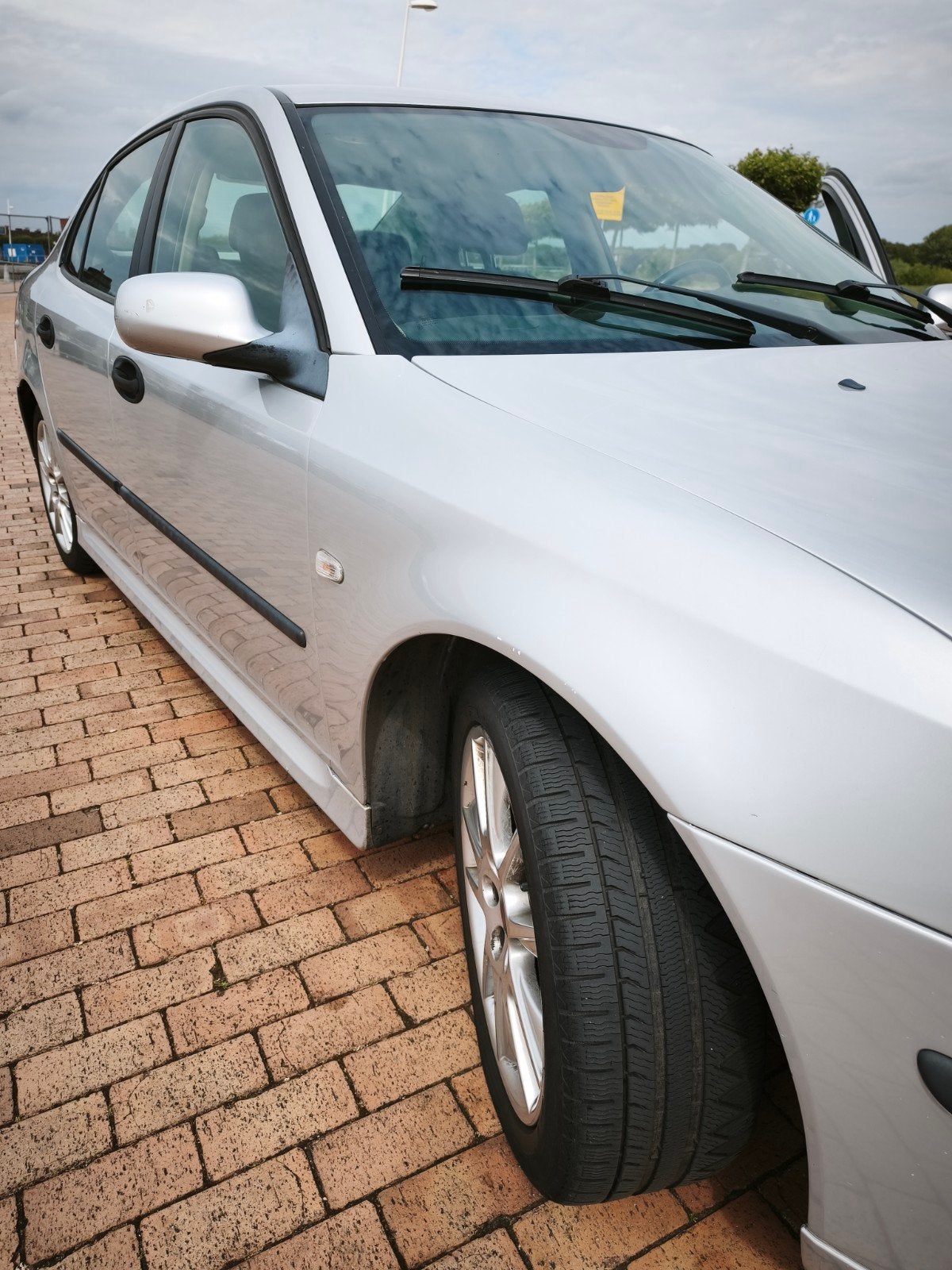 Saab 9-3 1.8 T Sport Sedan 2006 Grijs, Auto's, 4 cilinders, Origineel Nederlands, 75 €/maand, Handgeschakeld