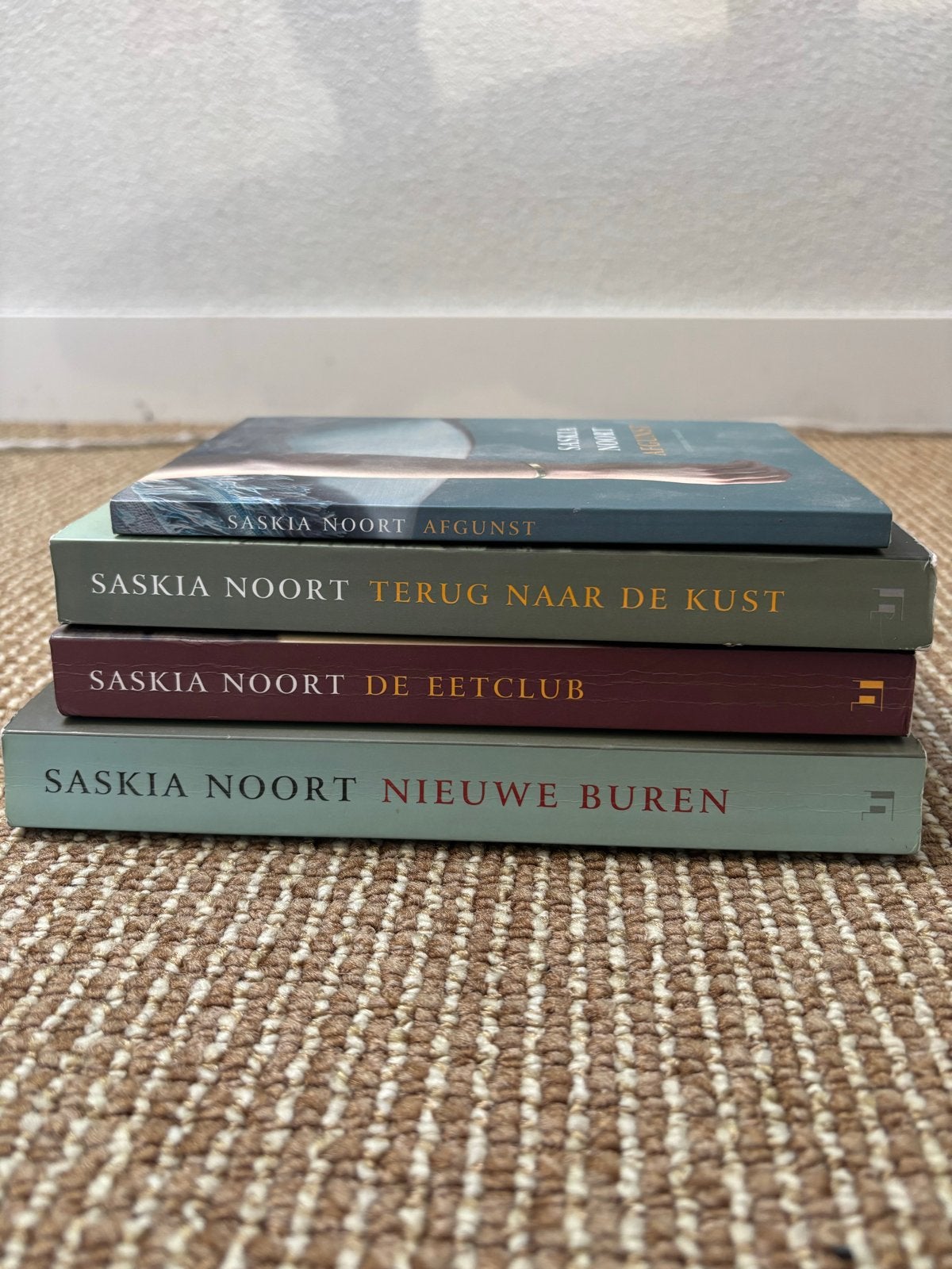 Saskia Noort Thriller Boekenpakket - 4 Spannende Romans, Ophalen of Verzenden, Zo goed als nieuw, Nederland