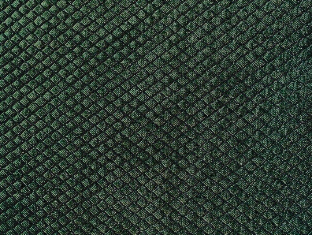 Kvadrat Febrik Mosaic 2 972; donkergroen; restant meubelstof, Hobby en Vrije tijd, Stoffen en Lappen, Wol, 120 cm of meer, Nieuw