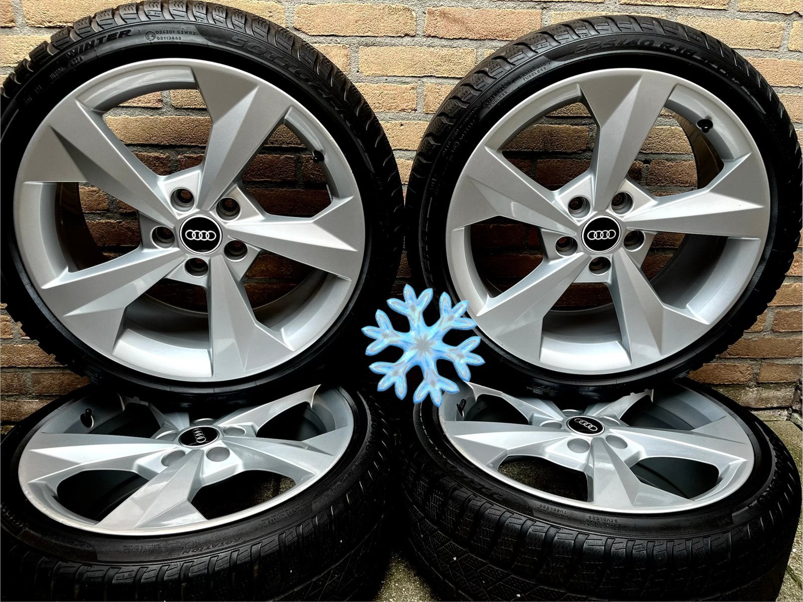2x7/2x4 18” orig. Audi A3 S3 RS3 of golf  winterset, 18 inch, Gebruikt, Banden en Velgen, Personenwagen