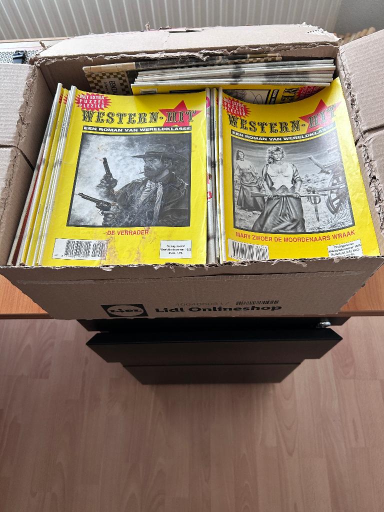 Westerns aangeboden, Ophalen of Verzenden, Gelezen, Diverse auteurs
