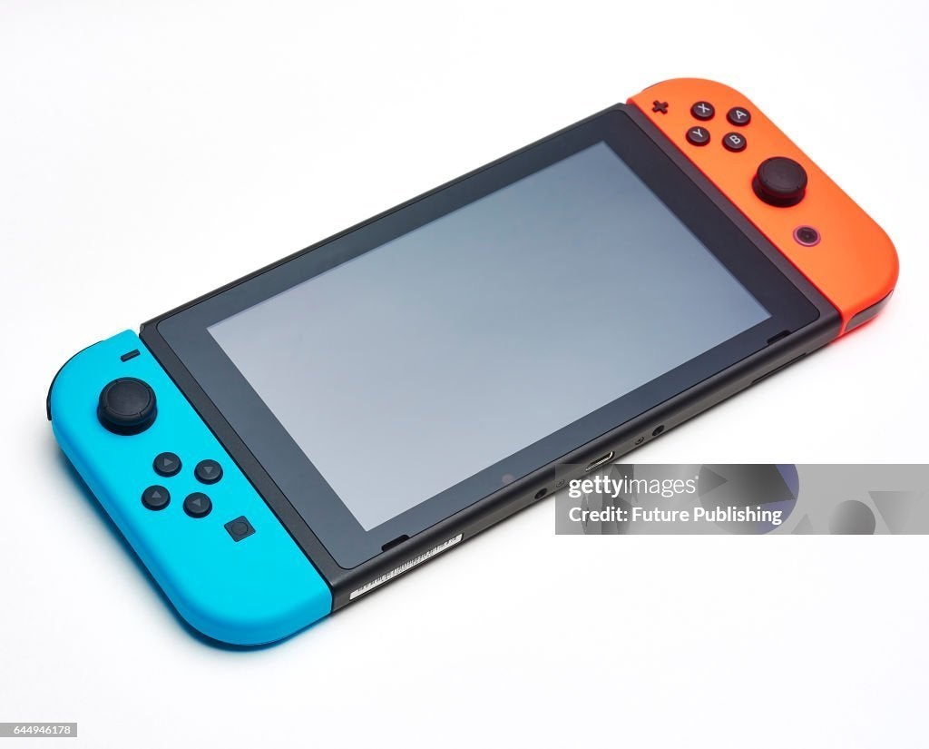GEZOCHT: Consoles (defect of werkend), Hobby en Vrije tijd, Ophalen of Verzenden, Gebruikt