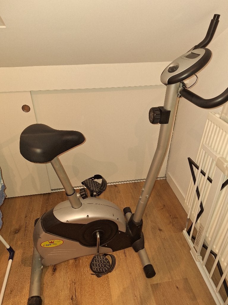 I-tek crosstrainer, Sport en Fitness, Ophalen, Gebruikt, Benen, Crosstrainer