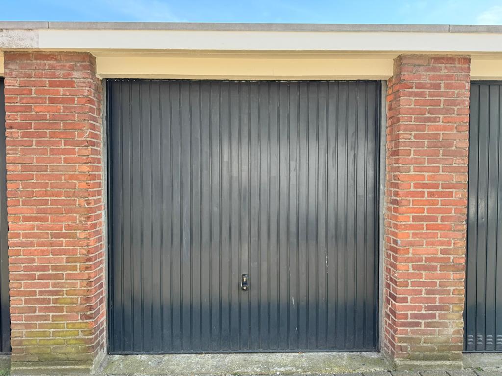 Gezocht garagebox omgeving Drechtsteden, Ophalen