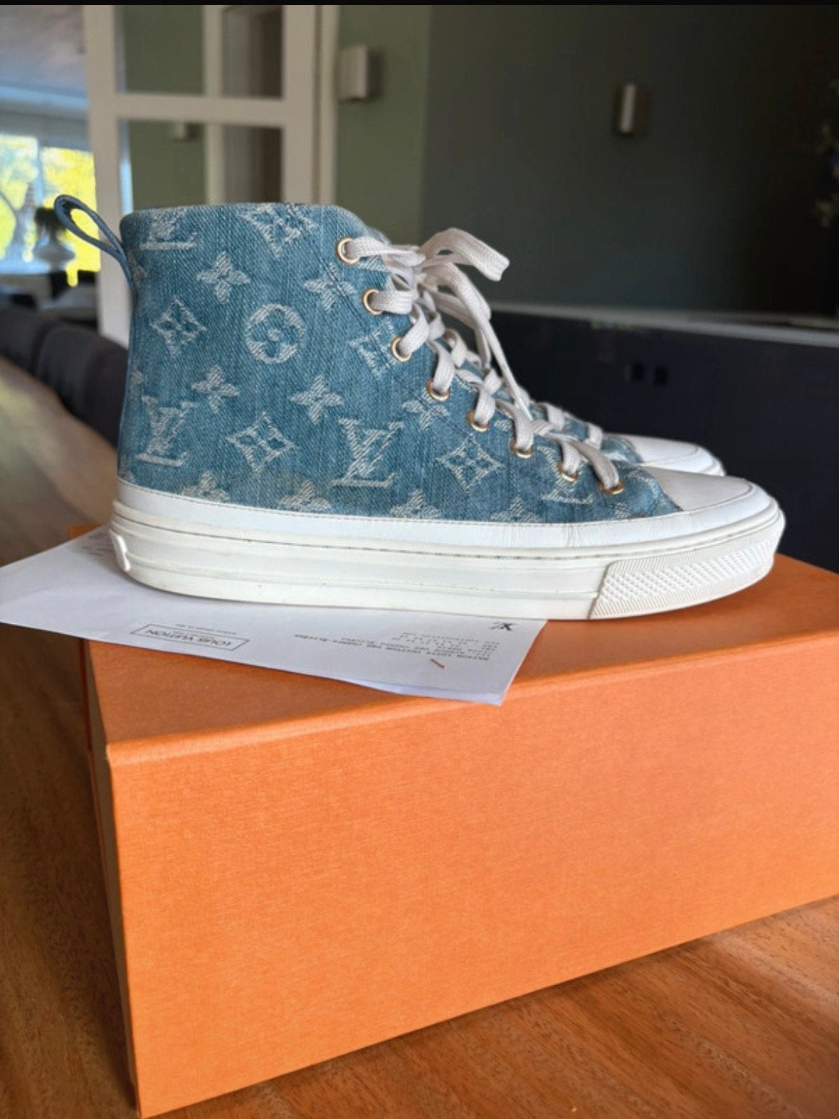 Louis vuitton gympen maat 37, Ophalen of Verzenden, Zo goed als nieuw, Zwart