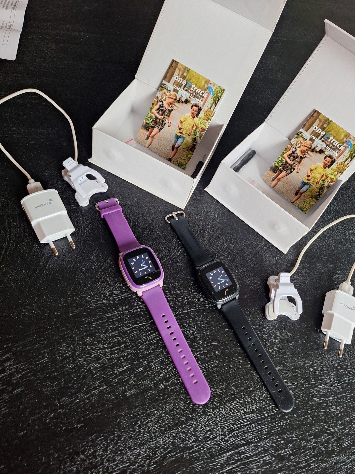 One2track Connect Play GPS Horloge voor Kinderen - Zwart en, Ophalen of Verzenden, Gebruikt, Meerkleurig, Jongen of Meisje
