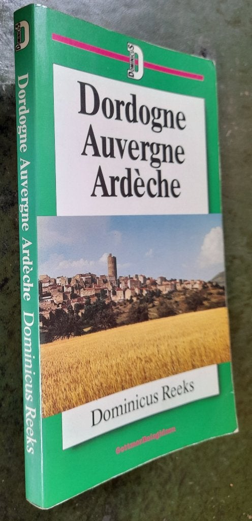 Dordogne - Auvergne - Ardeche (Dominicus reeks), Verzenden, Europa, Reisgids of -boek, Gelezen