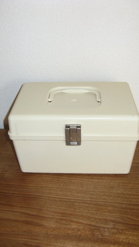 Curver naaidoos /koffer retro klein model, Ophalen of Verzenden, Gebruikt, Overige typen