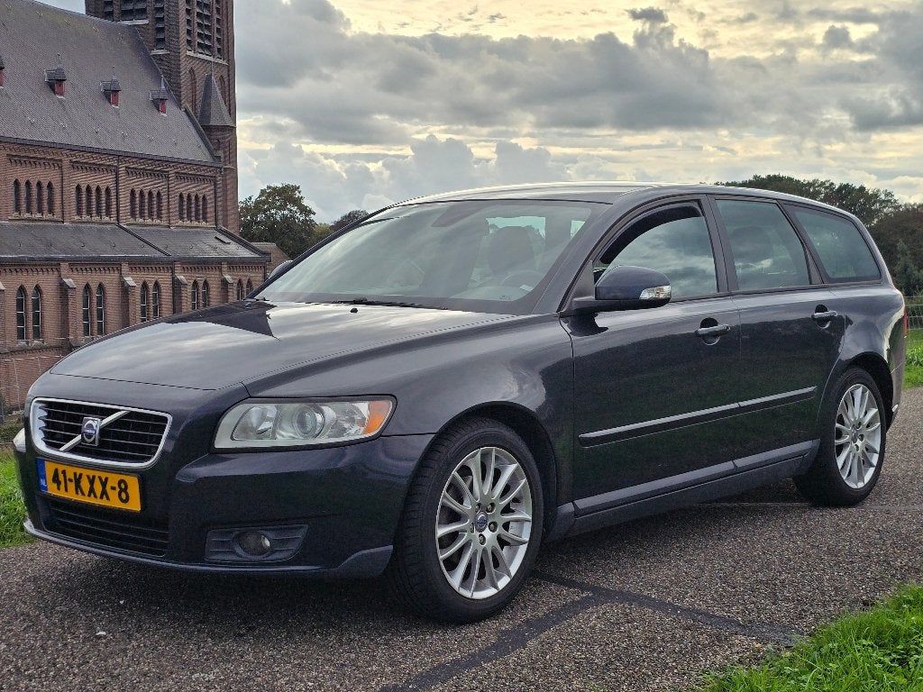 Volvo V50 2.0 Sport PERFECT ONDERHOUDEN NIEUWE APK, Voorwielaandrijving, Zwart, 4 cilinders, 1283 kg