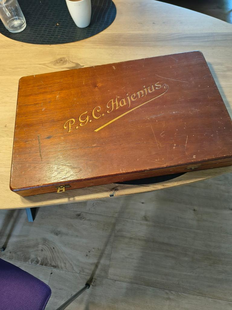 Oude sigarendoos P.G.C. Hajenius - 48x31x4,5 cm, Antiek en Kunst, Ophalen of Verzenden