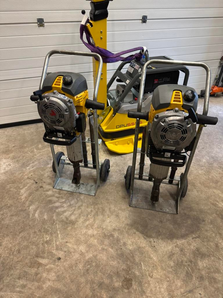 Wacker breekhamer BH 65  3 stuks met transport kar, Ophalen of Verzenden, Zo goed als nieuw
