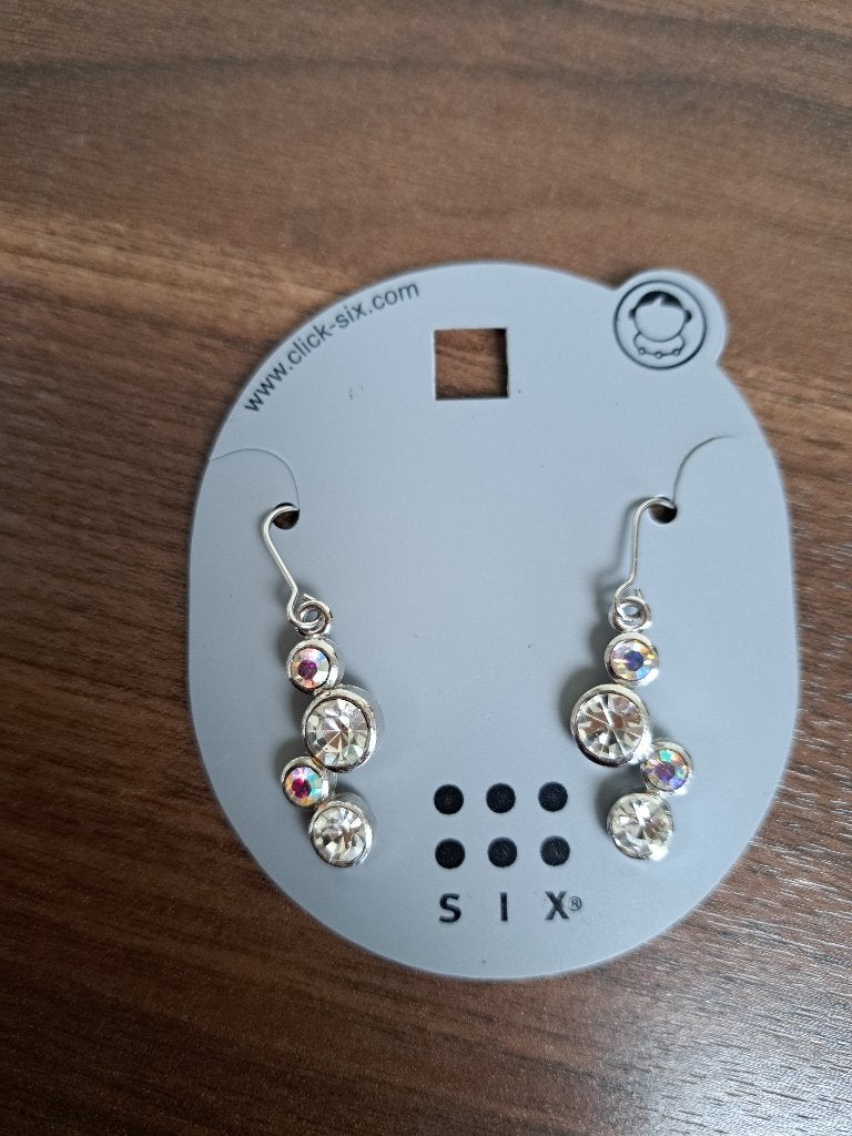 nieuwe SIX oorbellen, Sieraden, Tassen en Uiterlijk, Oorbellen, Overige materialen, Hangers, Ophalen of Verzenden, Zo goed als nieuw