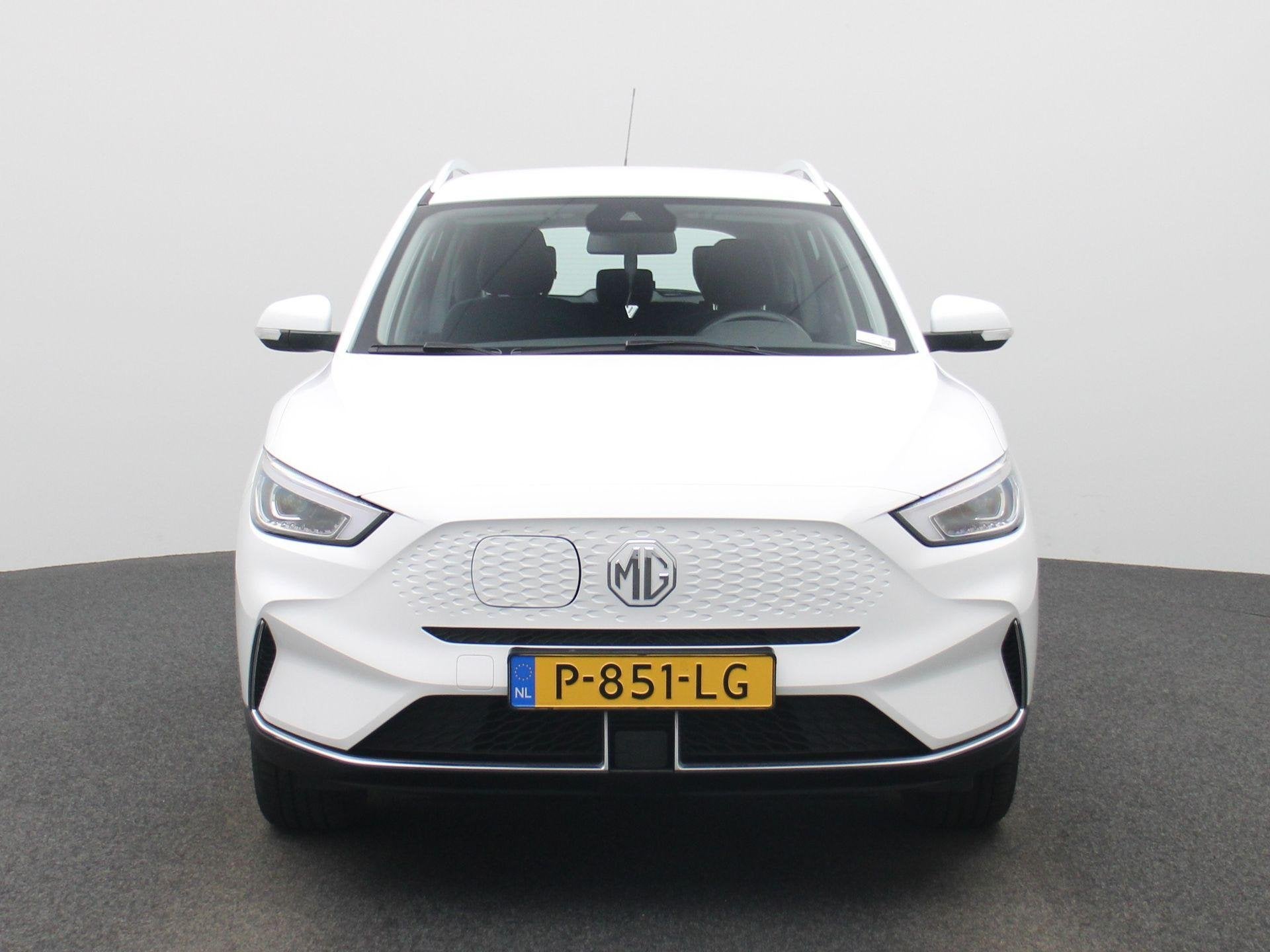 MG ZS EV Standard Range Comfort 50 kWh, Auto's, 12 maanden, Stof, ZS, Wit
