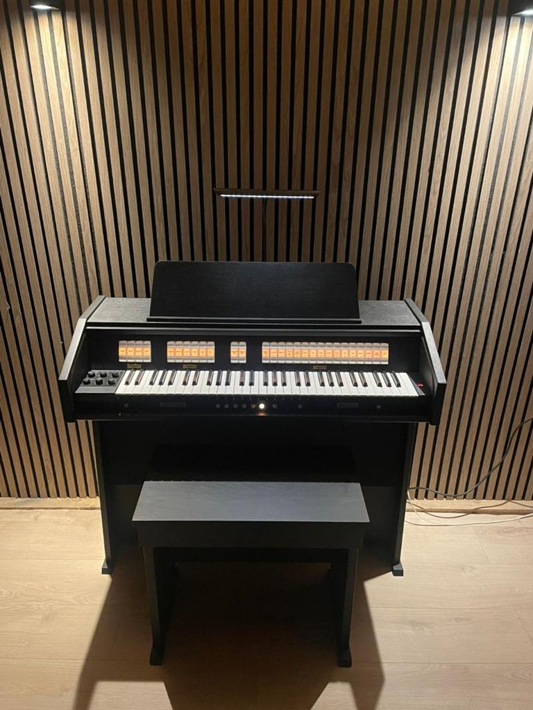 Content D4100 (Zwart) - Direct spelen zonder noten, Muziek en Instrumenten, Ophalen of Verzenden, Zo goed als nieuw, 1 klavier