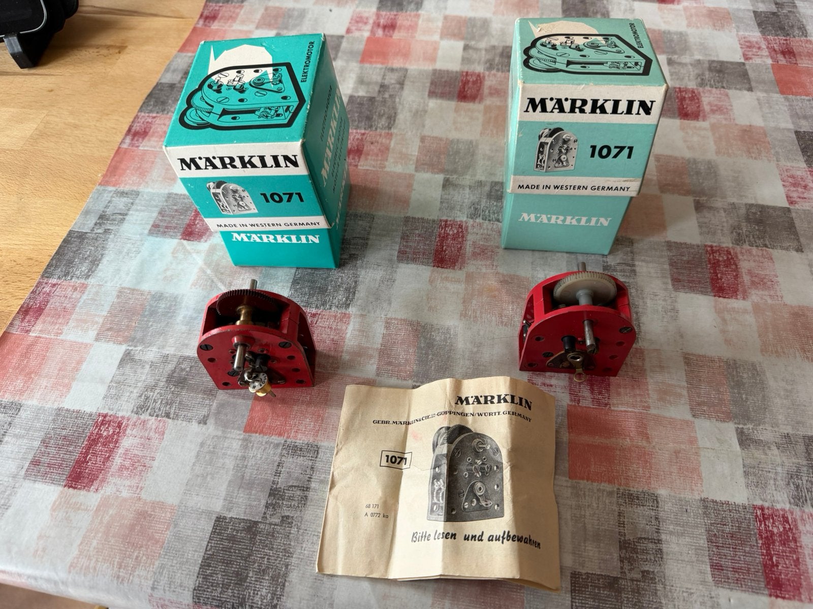 Marklin meccano motor 1071  nog als nieuw 2 X, Ophalen of Verzenden, Zo goed als nieuw, 1:32 tot 1:50