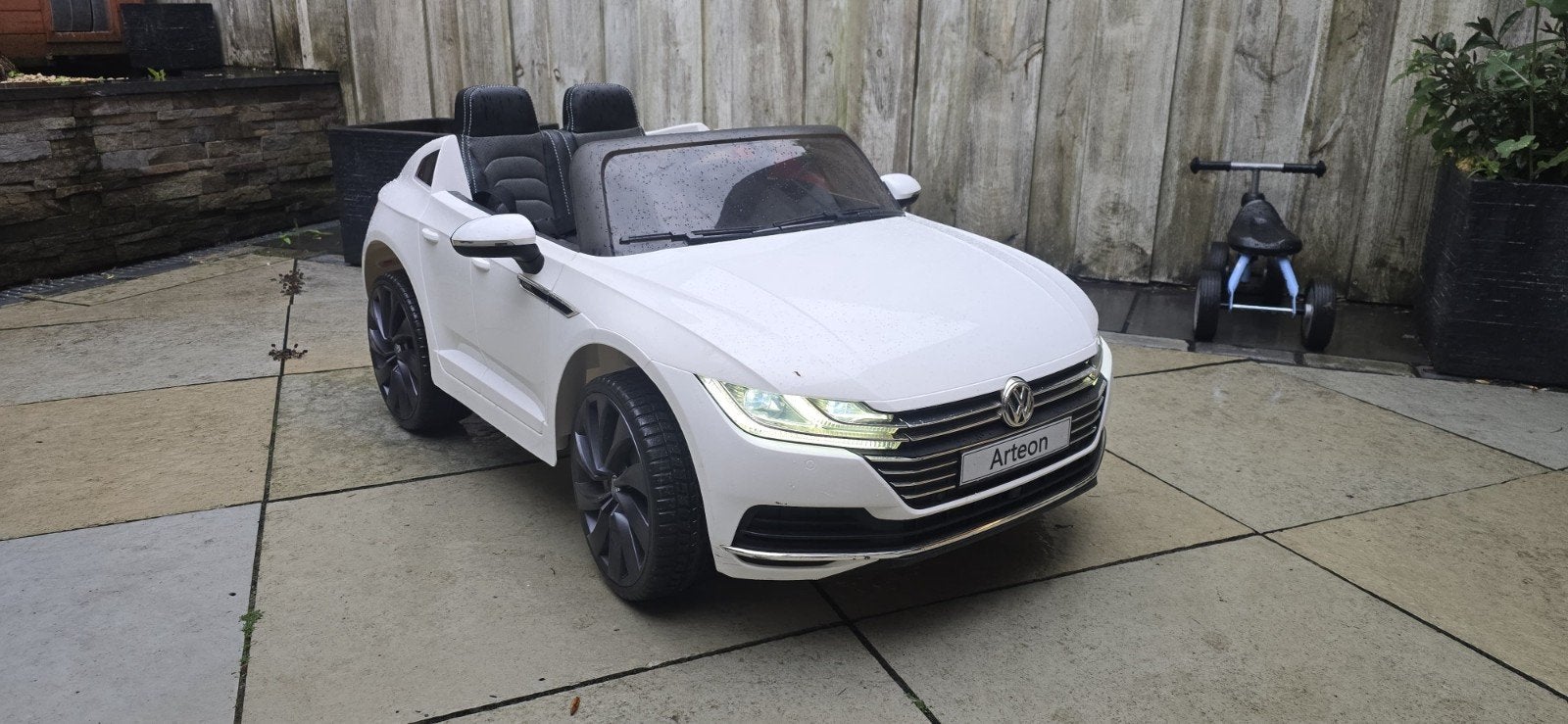 Volkswagen Arteon - Elektrische kinderauto, Ophalen, Afstandsbediening