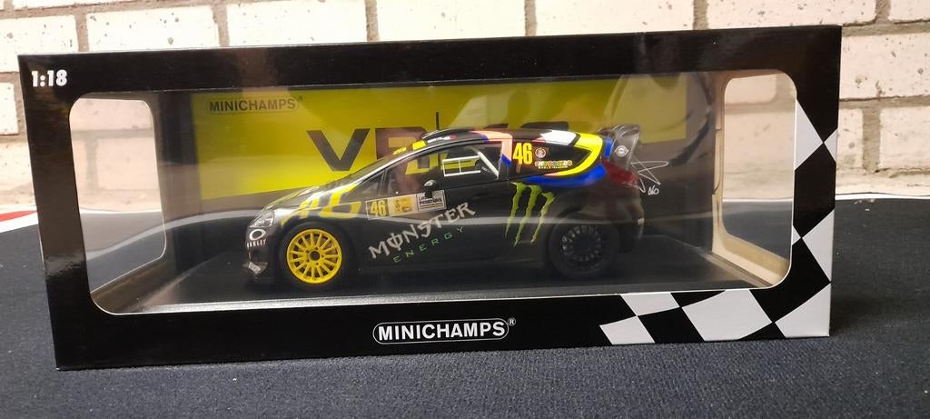Minichamps 1/18 valentino rossi, Hobby en Vrije tijd, Modelauto's | 1:5 tot 1:12, Ophalen of Verzenden, Nieuw, Motor