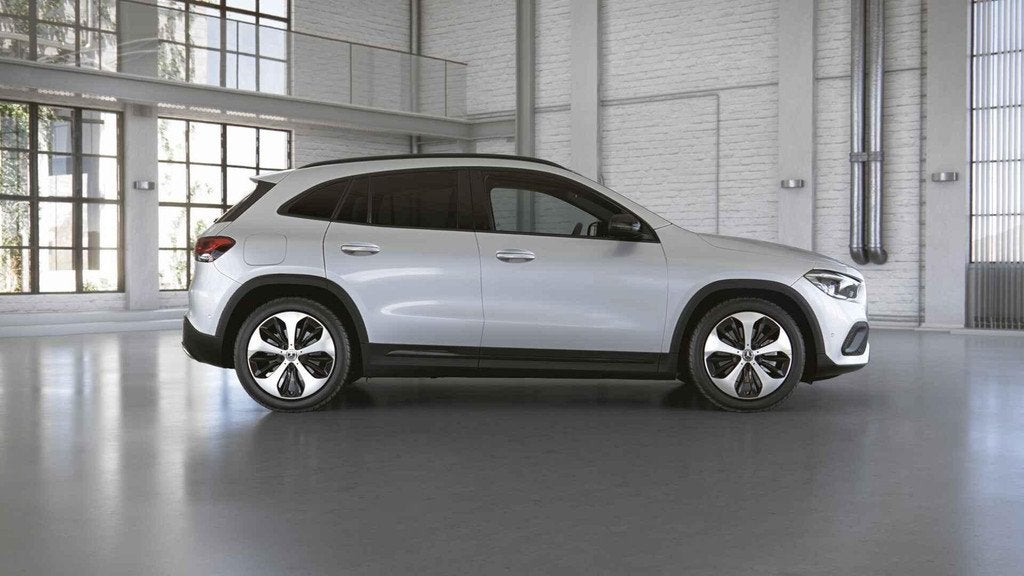 Mercedes-Benz GLA-klasse 250 e Business Solution AMG Limited, Auto's, Mercedes-Benz, 16 kWh, Leder en Stof, Wit, Bedrijf