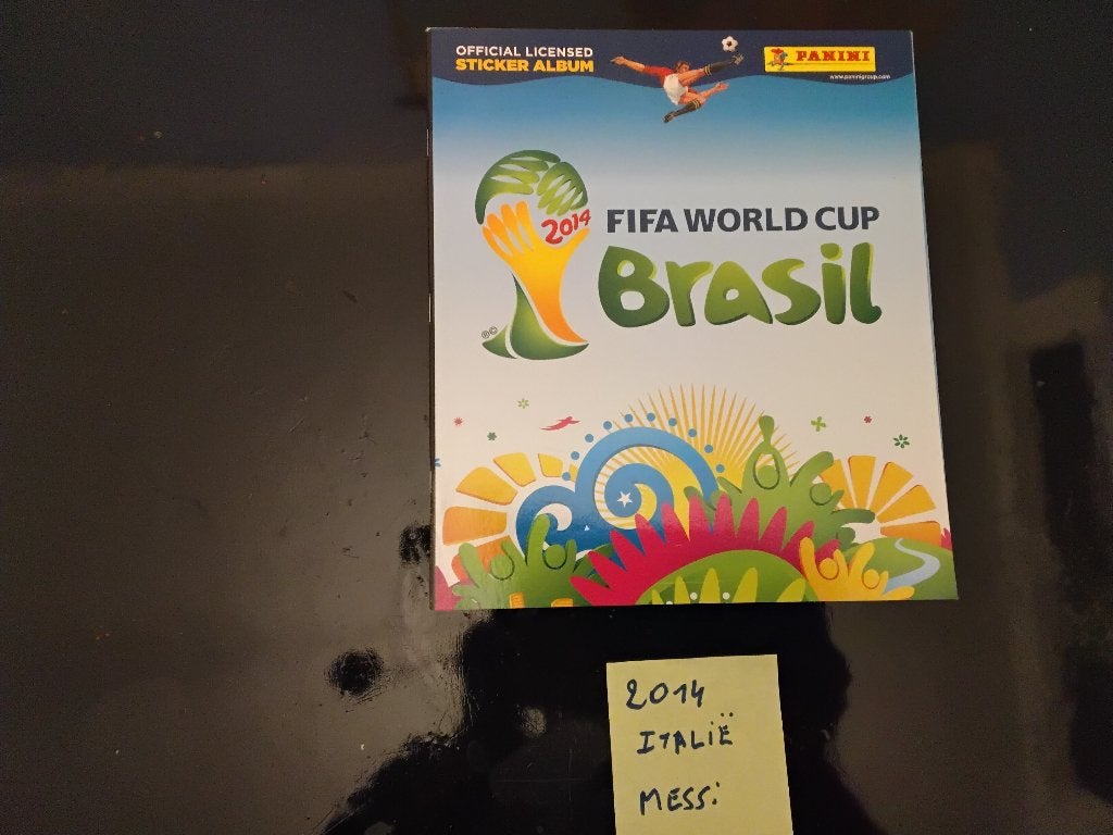 Panini album WK 2014 Brazilië (Lionel Messi), Hobby en Vrije tijd, Stickers en Plaatjes, Ophalen, Zo goed als nieuw, Meerdere stickers