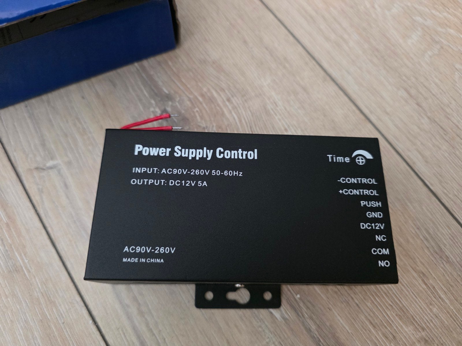 Nieuwe 12VDC 5A Voeding - Power Supply Control, Ophalen of Verzenden, Nieuw, Overige merken, Omvormer