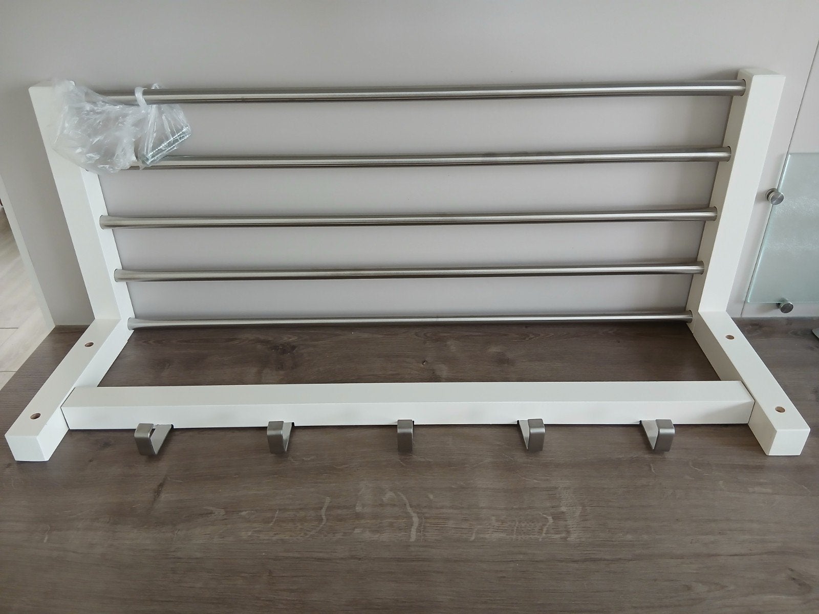 IKEA TJUSIG kapstok met bovenrek, Zo goed als nieuw, Minder dan 100 cm, Metaal, Ophalen
