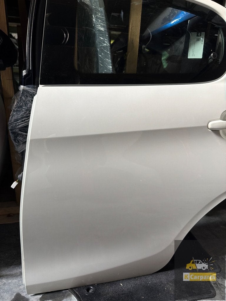 Links achter Portier Citroen C1 Peugeot 108 Kwd 068 deur, Gebruikt, Citroën, Ophalen of Verzenden, Achter