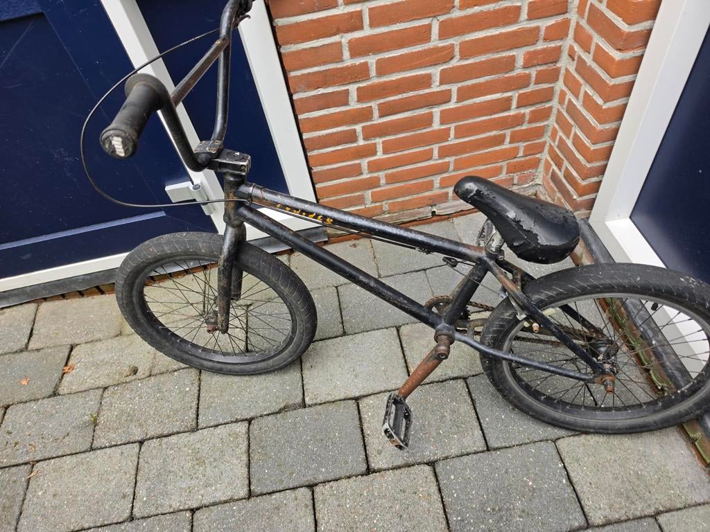BMX Fiets - Flybikes - Gebruikt, Fietsen en Brommers, Fietsen | Crossfietsen en BMX, Gebruikt, Staal, Velgrem, Ophalen of Verzenden