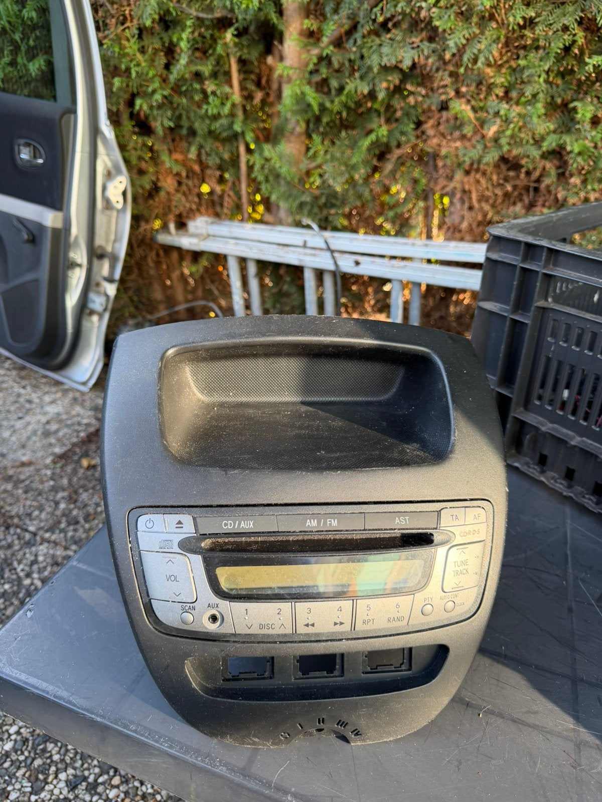 Peugot/citroen 107/c1 autoradio, Ophalen, Zo goed als nieuw