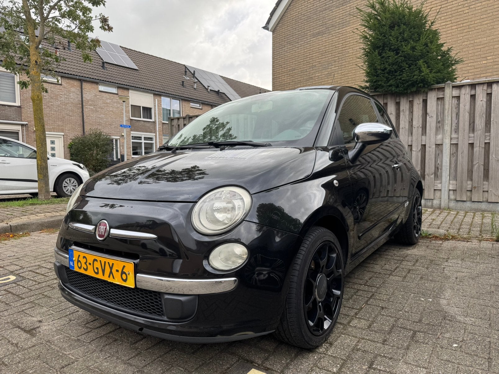 Fiat 500 1.4 16V 73KW C 2008 Zwart, Auto's, Voorwielaandrijving, 31 €/maand, 4 cilinders, 4 stoelen