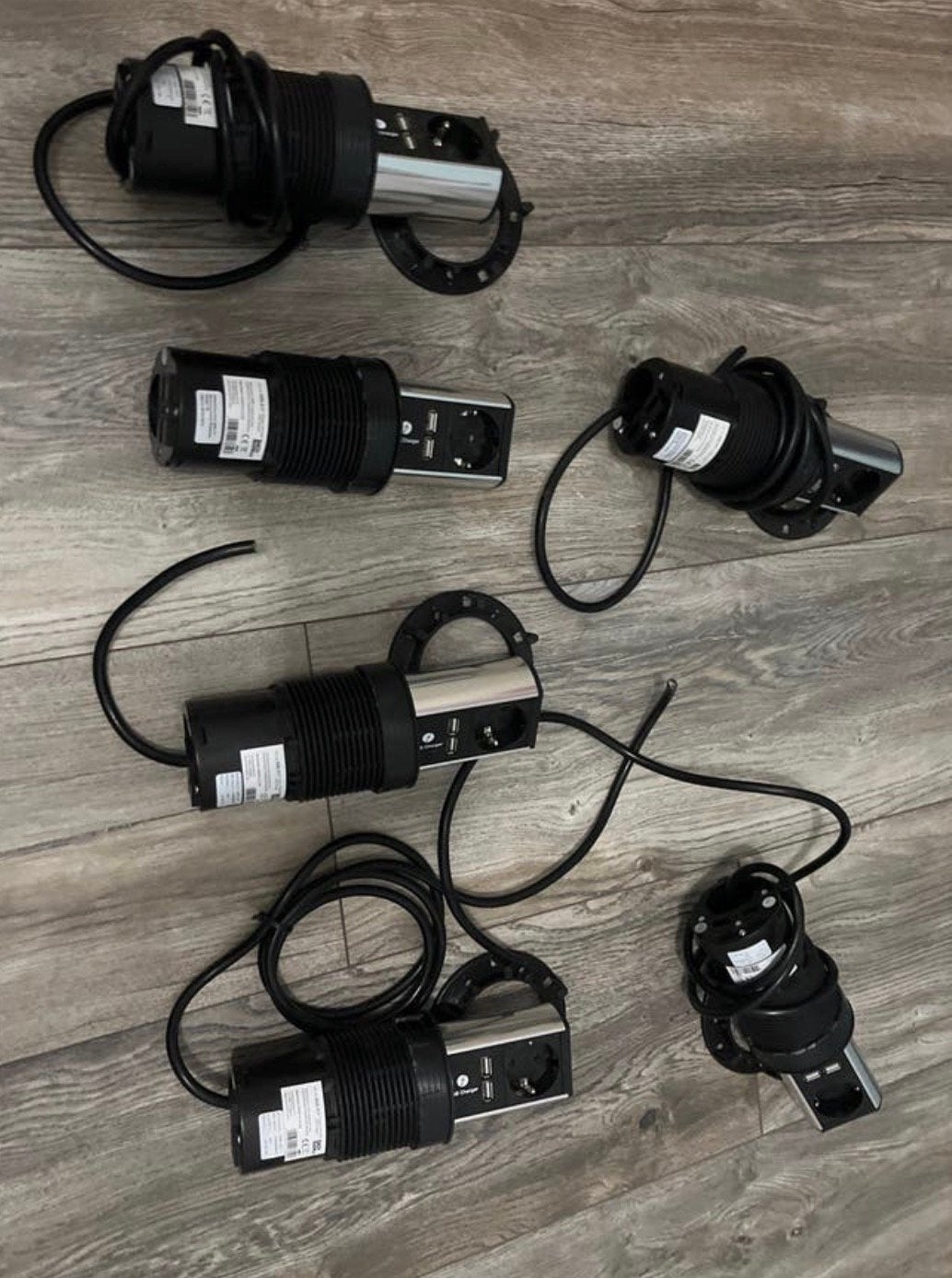 Bachmann popup stopcontact MEGA DEAL✔️✔️, Doe-het-zelf en Verbouw, Elektra en Kabels, Ophalen of Verzenden, Zo goed als nieuw