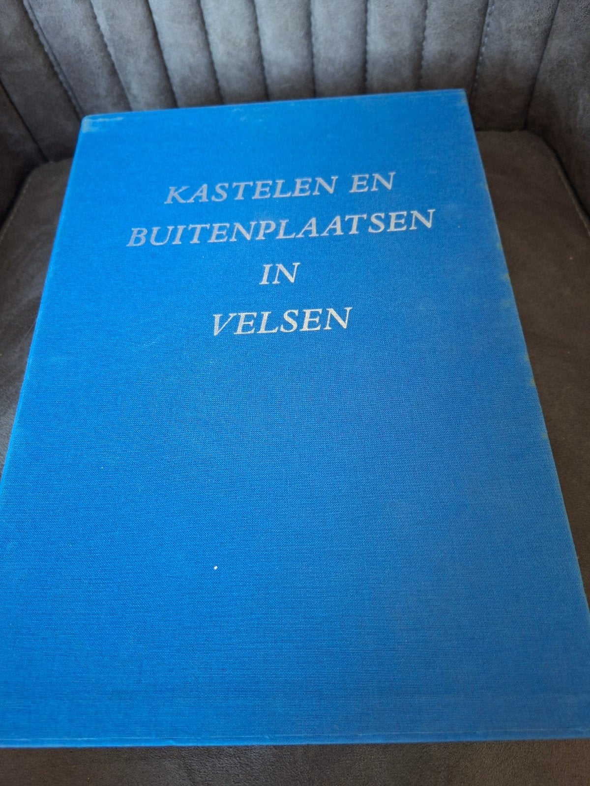 Kastelen en Buitenplaatsen in Velsen - Jan Morren, Boeken, Ophalen of Verzenden, 20e eeuw of later, Zo goed als nieuw, Jan Morren