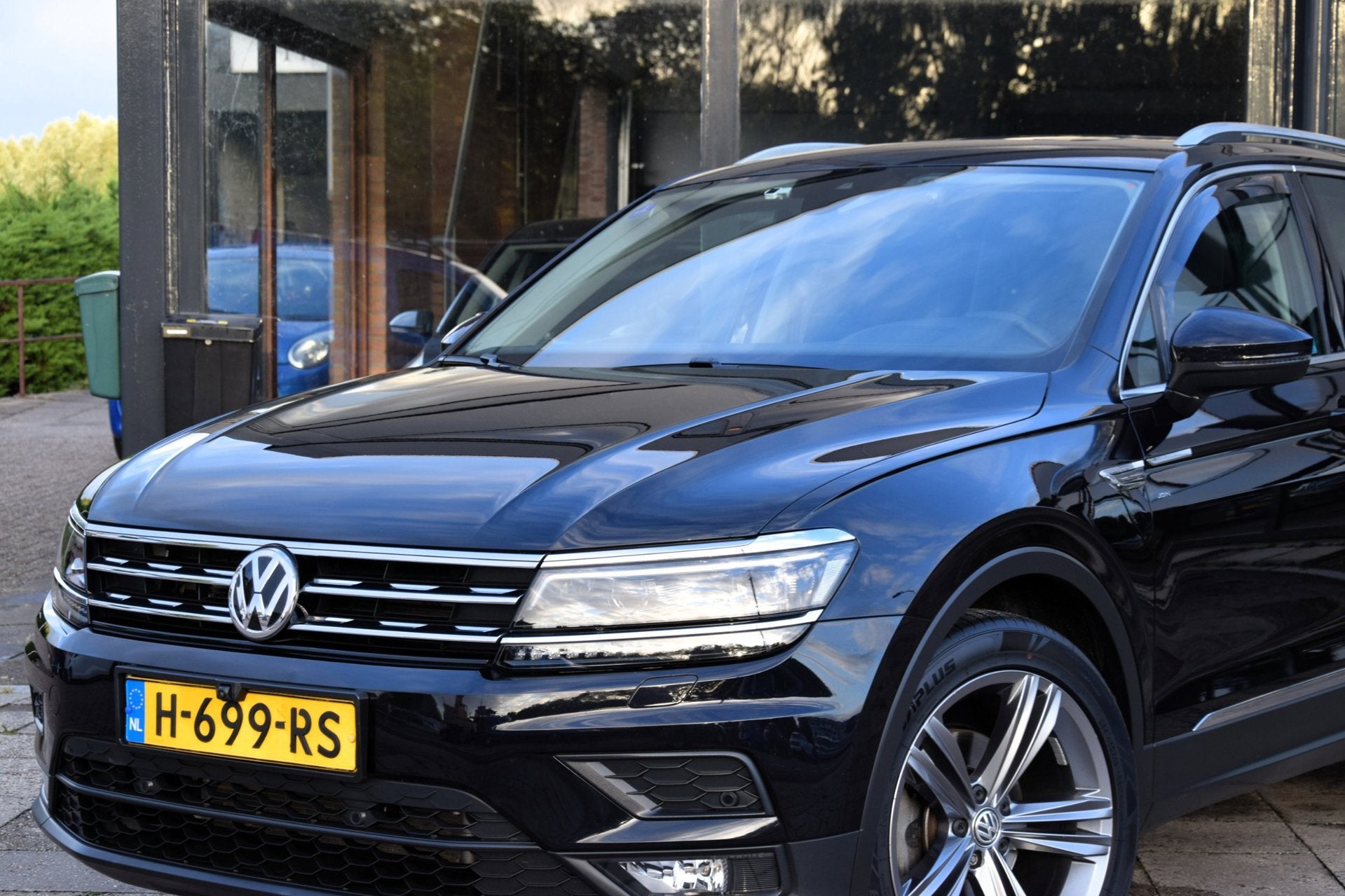 Volkswagen Tiguan 1.5 TSI ACT Comfortline Business Schuifdak, Auto's, Voorwielaandrijving, 4 cilinders, 150 pk, Zwart