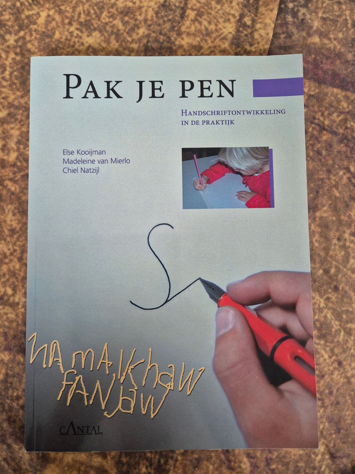 E. Kooijman - Pak je pen, E. Kooijman; M. van Mierlo; C. Natzijl, Sociale wetenschap, Ophalen of Verzenden, Zo goed als nieuw