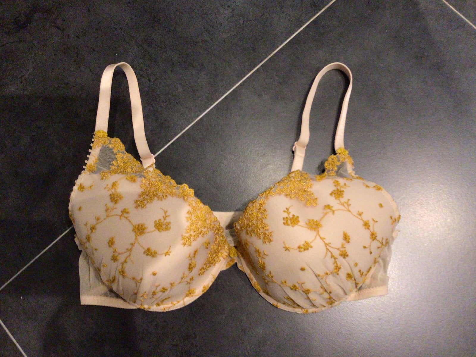 BH Passionata 80 E Luxueus merk Gaaf., Ophalen of Verzenden, Beige, BH