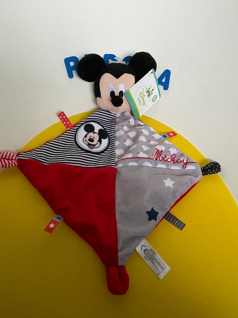 K2833 nicotoy doekje mickey mouse rood grijs 2x, Ophalen of Verzenden, Zo goed als nieuw, Overige typen