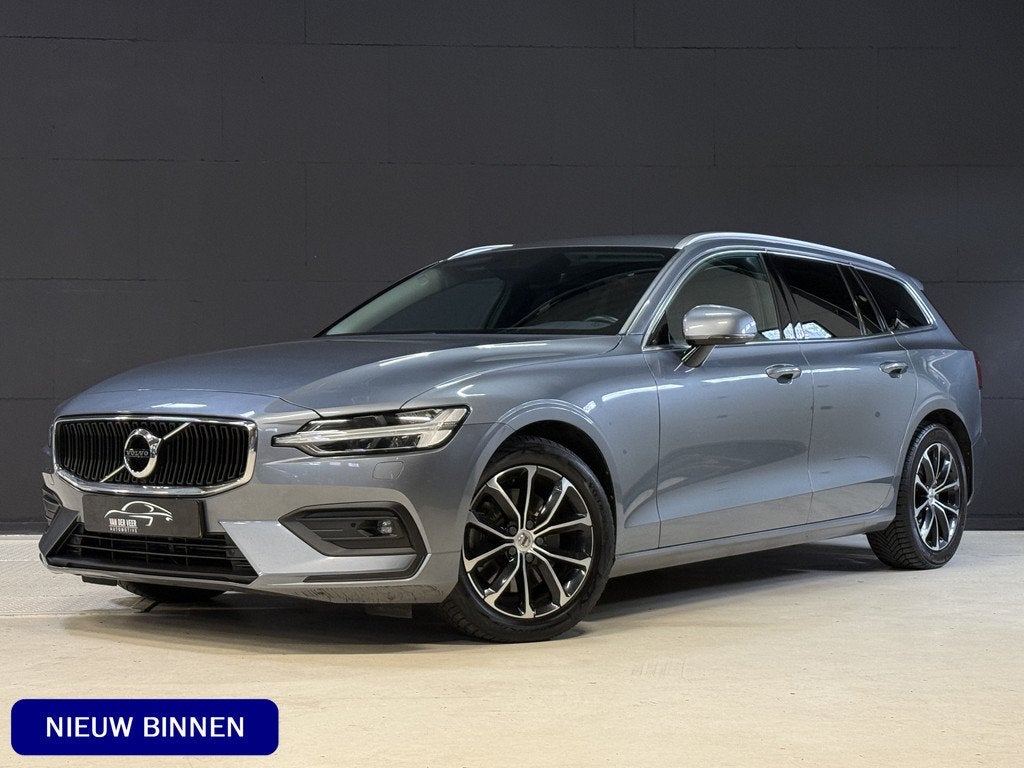 Volvo V60 2.0 B4 Inscription | Elektr. trekhaak | Camera | S, Stof, 4 cilinders, 1969 cc, 1677 kg