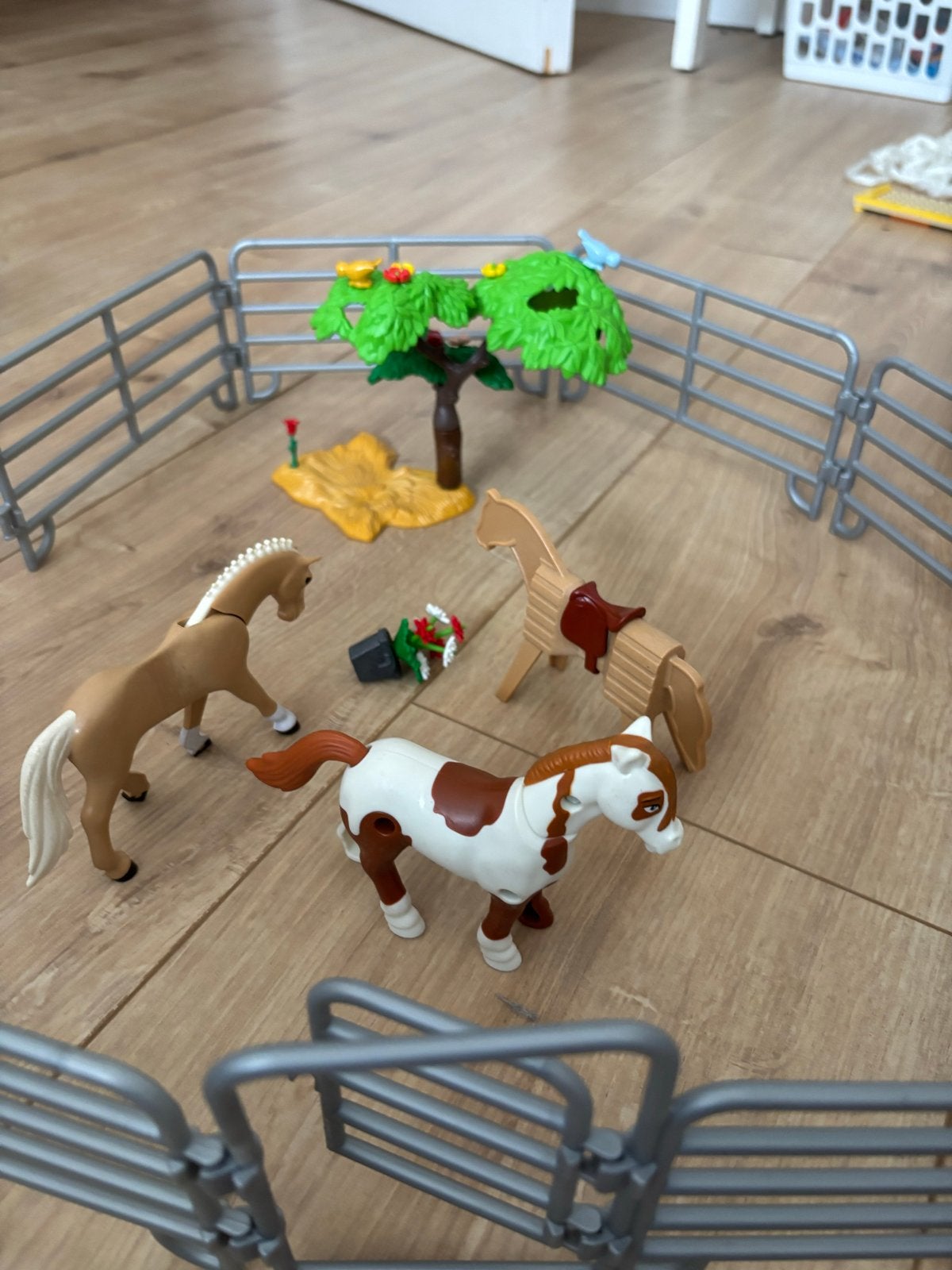 Grote Playmobil paarden set met stal en accessoires, Ophalen, Gebruikt, Complete set, Overige typen