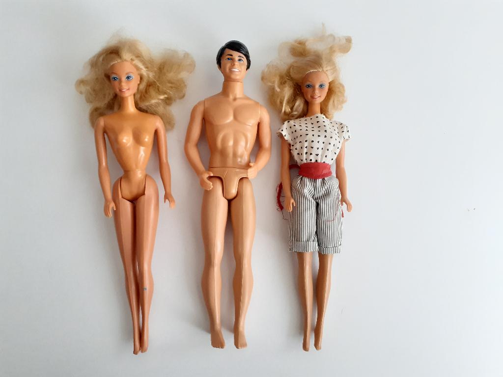 oude barbie ken poppen jaren 80 barbiepop, Verzamelen, Poppen, Ophalen of Verzenden, Gebruikt, Pop