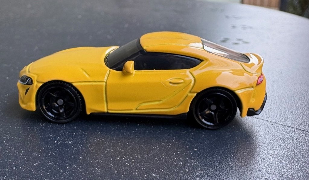 Matchbox Toyota Supra GR GEEL, Ophalen of Verzenden, Nieuw, Auto