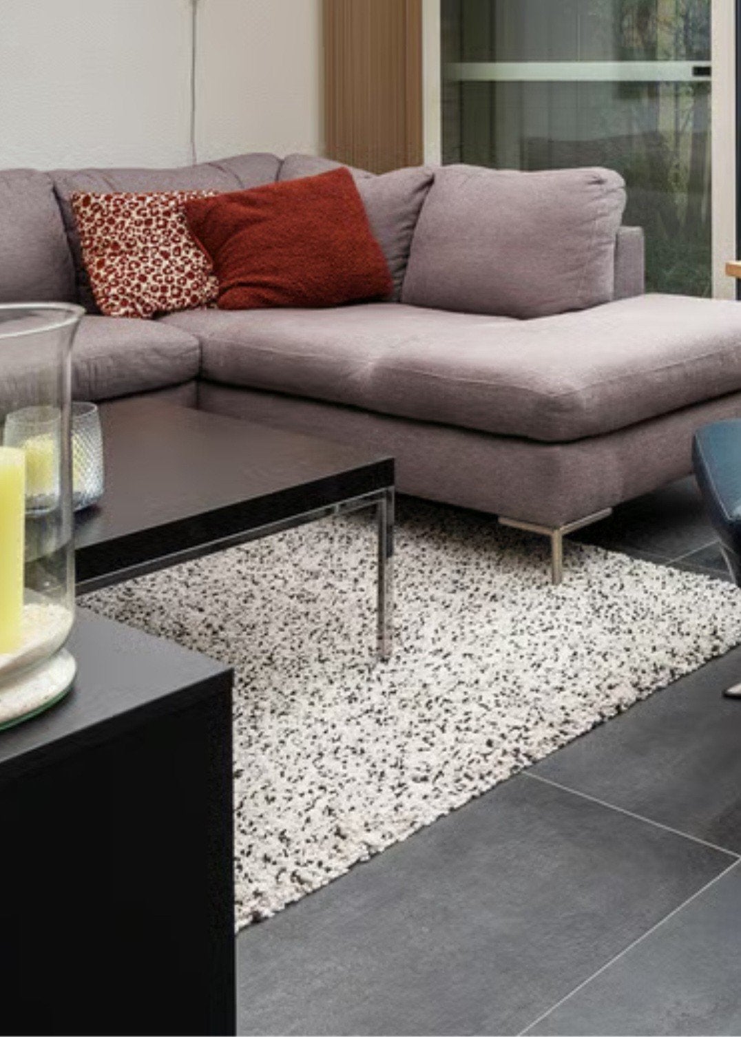 # IKEA VINDUM VLOERKLEED WIT/GRIJS/ZW. I.Z.G.S. 170x230 cm #, Ophalen, 150 tot 200 cm, 200 cm of meer, Zo goed als nieuw