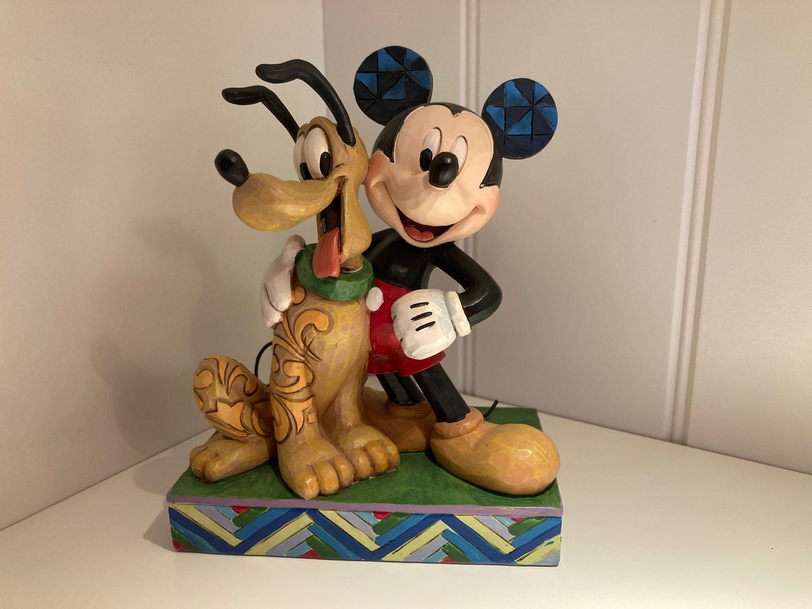 Disney traditions michey en pluto, Verzamelen, Disney, Ophalen of Verzenden, Mickey Mouse, Zo goed als nieuw, Beeldje of Figuurtje