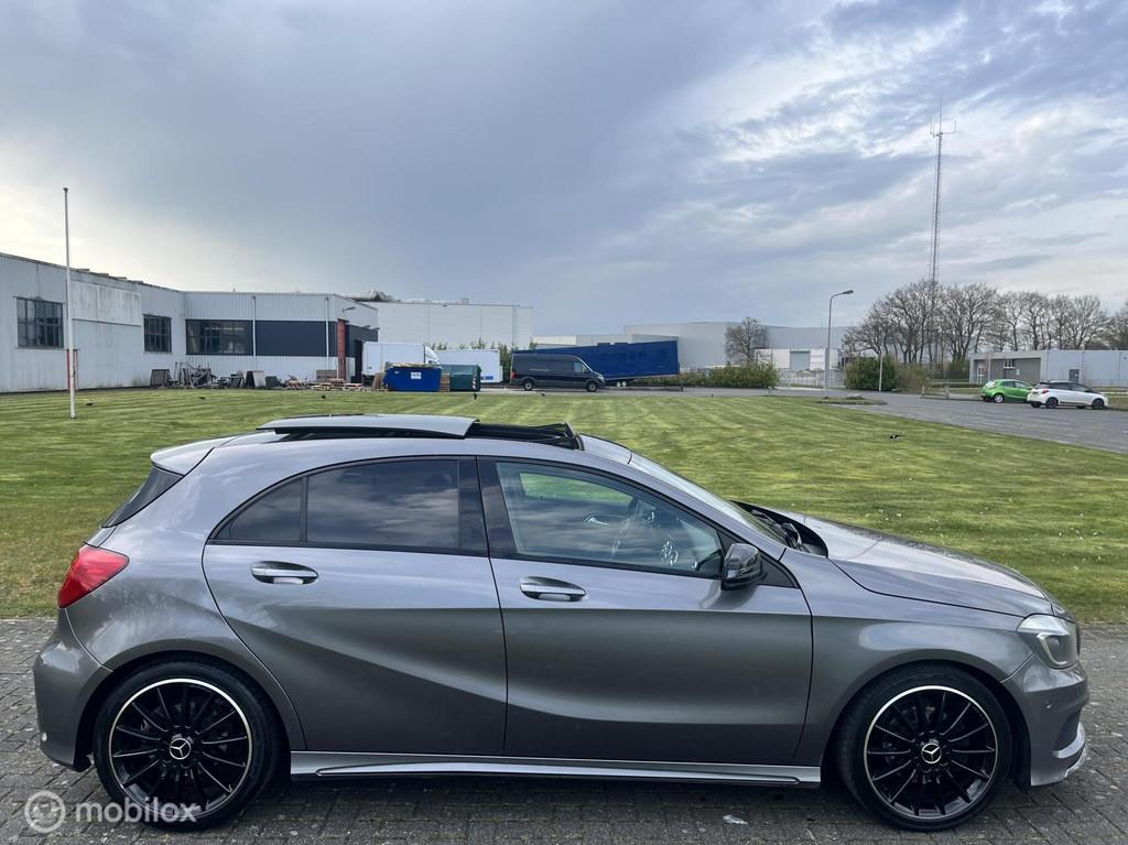 Mercedes A-klasse 200 CDI Ambition AMG / Pano / Leder / H&K, Auto's, Mercedes-Benz, Voorwielaandrijving, 136 pk, Gebruikt, Bi-Xenon koplampen