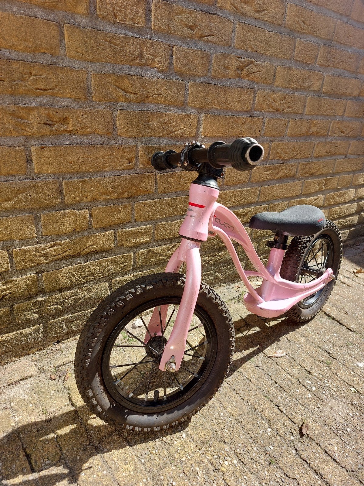 Roze loopfiets, Ophalen, Gebruikt, Minder dan 16 inch