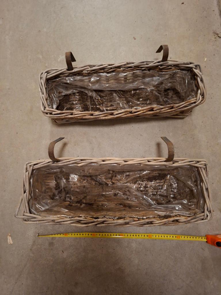 2x Rotan Bloembakken voor Balkon of Tuin, Tuin en Terras, Ophalen, Overige materialen, Gebruikt, Minder dan 30 cm