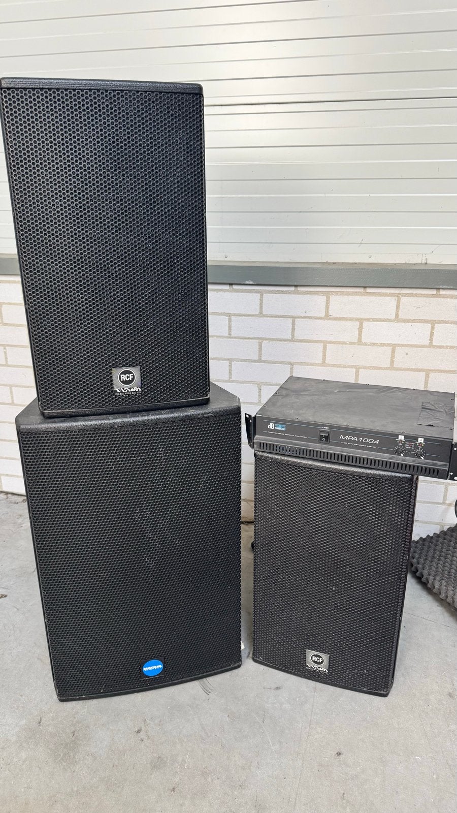 RCF Vision Series PA 121 & PA 152 speakerset met versterker, Audio, Tv en Foto, Luidsprekers, Gebruikt, Speakerset, Geschikt voor surround/home cinema