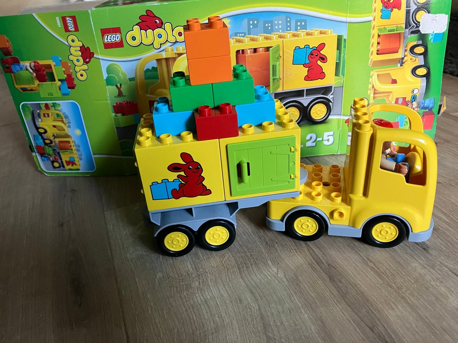 Lego Duplo Vrachtwagen met aanhanger en konijnen, Gebruikt, Overige thema's, Ophalen of Verzenden, Compleet