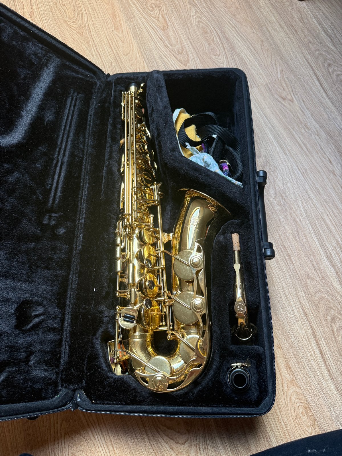 Yamaha altsaxofoon inclusief koffer, Ophalen, Zo goed als nieuw, Alt