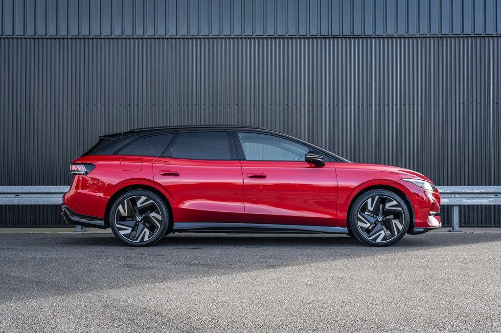 Volkswagen ID.7 Tourer 286pk Pro Limited Edition 77 kWh | Tr, Auto's, Volkswagen, Automaat, 12 maanden, Achterwielaandrijving