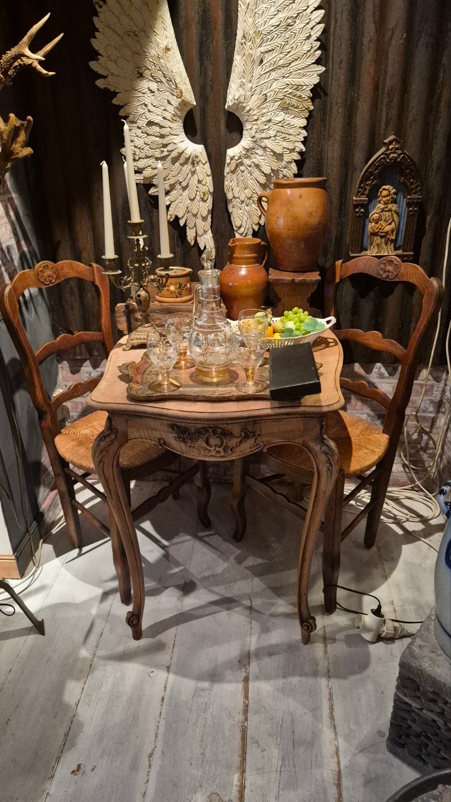 geweldig leuk set tafel & 2 stoeltjes oud Frans, Ophalen