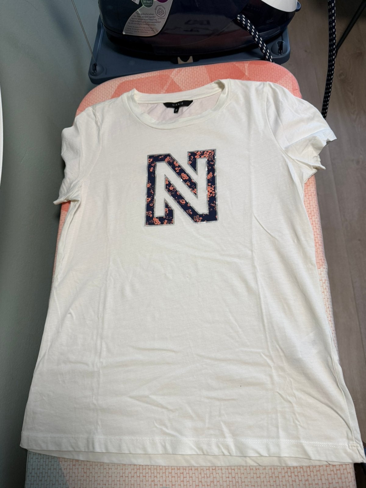 Nikkie shirt, Ophalen of Verzenden, Zo goed als nieuw, Zwart, Korte mouw